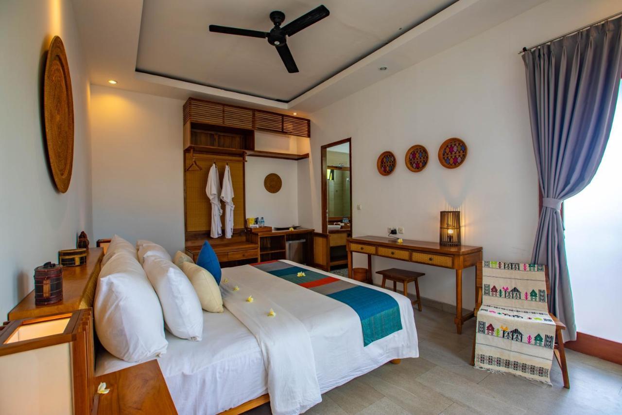 Gili Sands Hotel & Bar Gili Trawangan Exterior photo