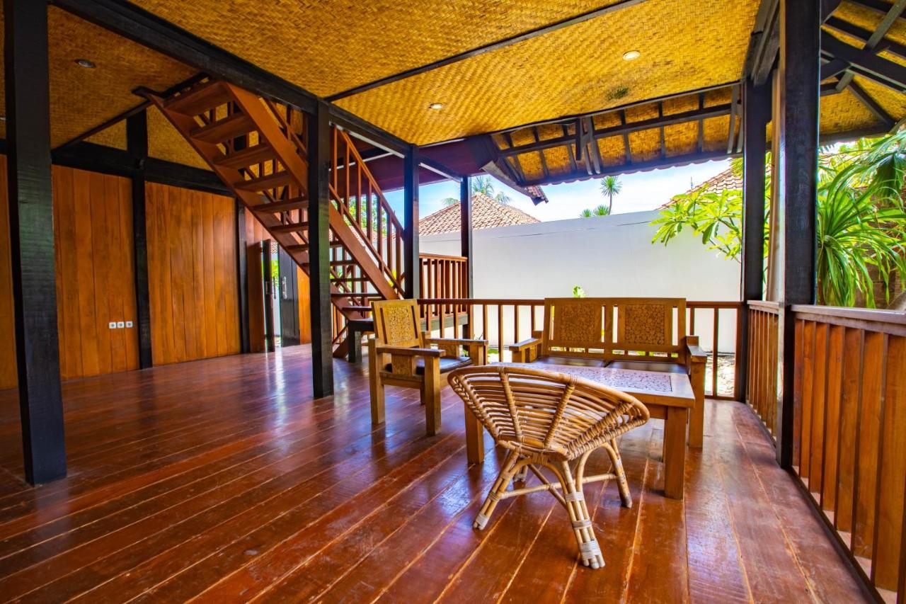 Gili Sands Hotel & Bar Gili Trawangan Exterior photo